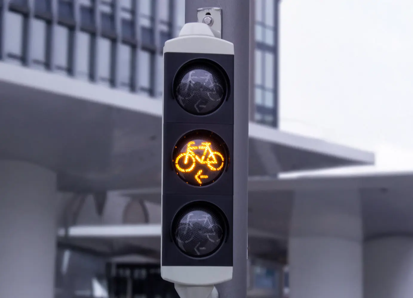 Innovaciones en señalización y semáforos inteligentes